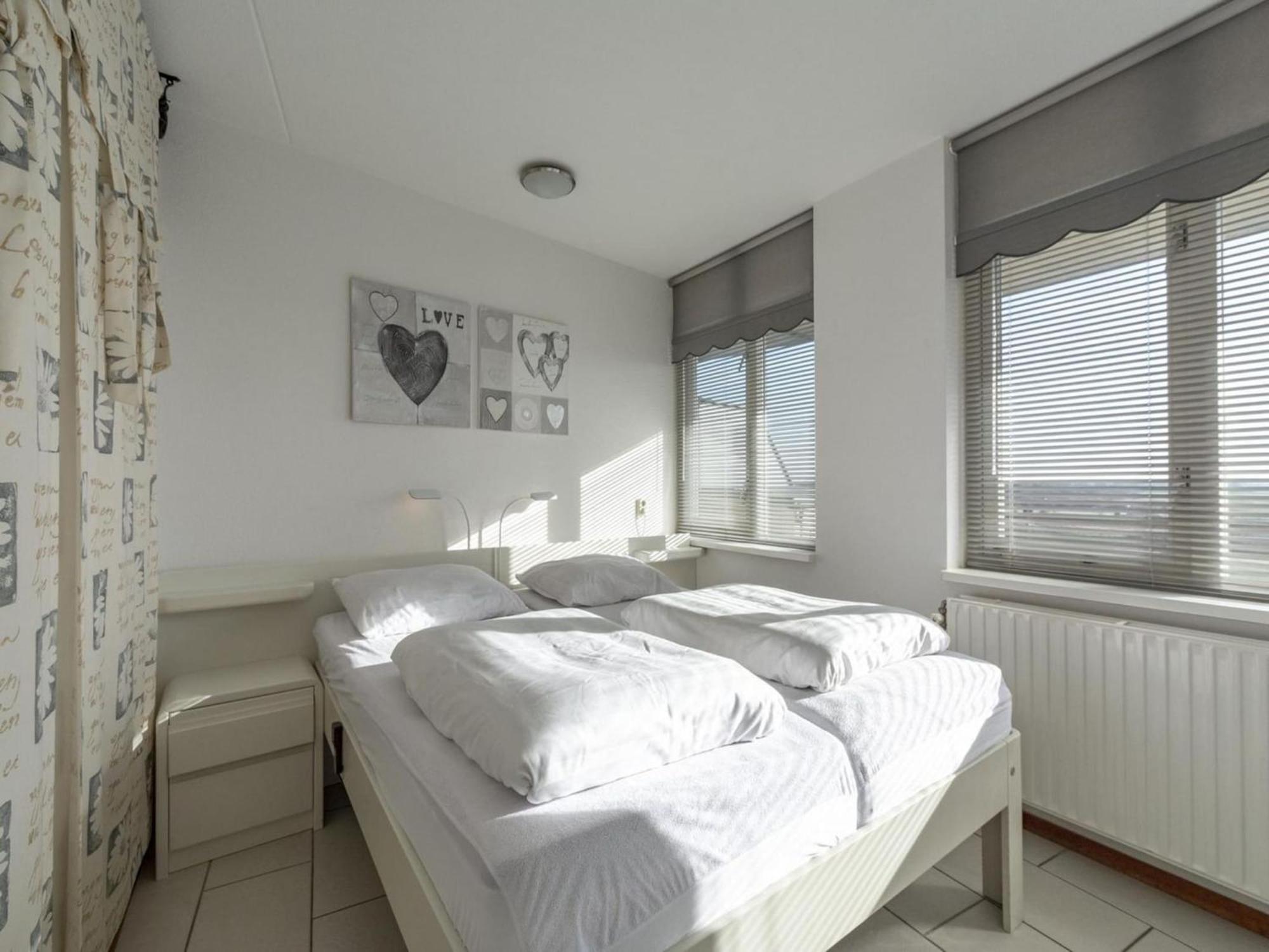 Lovely Apartment Beachside With Balcony Калантсоог Екстериор снимка